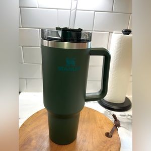 Stanley 40 oz adventure tumbler